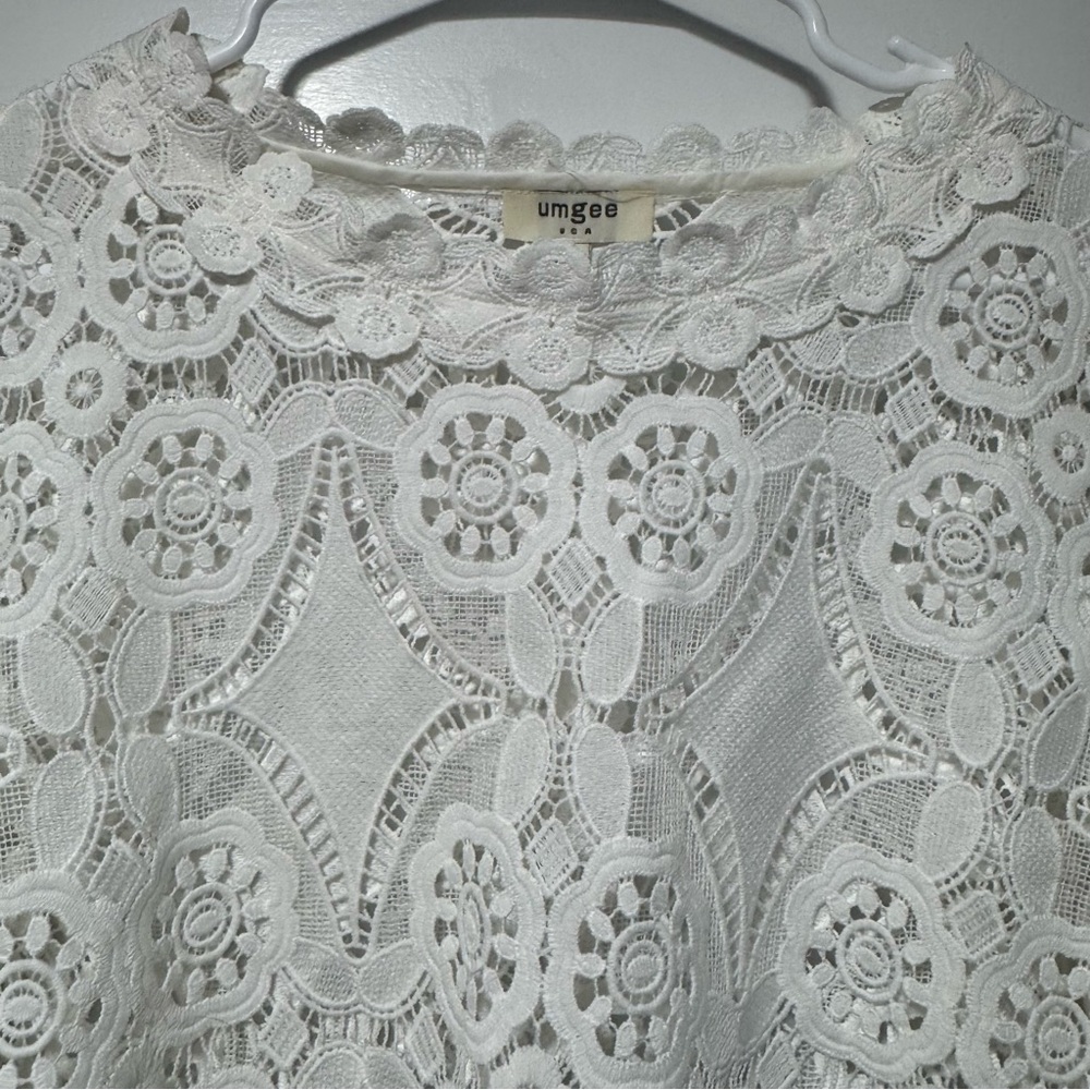 Umgee Cream Crochet Lace Short Sleeve Boho Blouse - Picture 4 of 9